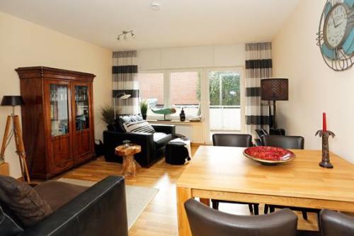 Borkum Ferienwohnung Alter Damenpfad - Wohnung 2 - Alter Damenpfad Whg2 - Wohnzimmer