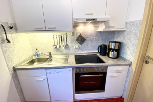 Borkum Ferienwohnung Meerblick Appartement &quot;Schöne Aussichten&quot; - Voll ausgestattete Küche