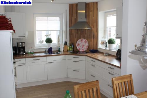 Borkum Ferienhaus Dat Rosenhuus - Küchenzeile