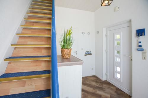 Borkum Ferienhaus Daheim - Wuldegapstraße 11 Flur2