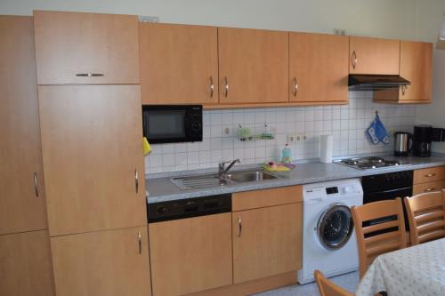 Borkum Ferienhaus Dünenblick I Nr. 73 - Küchenzeile