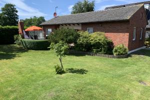 Haus Min to Hus