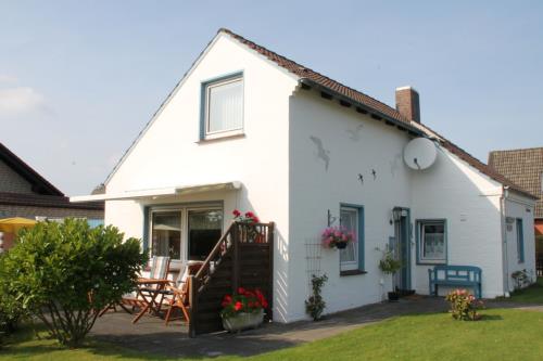 Borkum Ferienhaus Stamm - Gartenterrasse