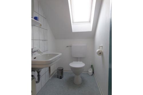 Borkum Ferienhaus Stamm - ID 18015 - Gäste-WC/OG