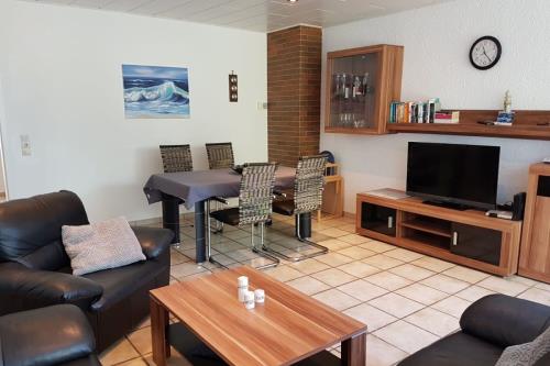 Borkum Ferienhaus Zeitinsel - ZeitInsel - wohn esszimmmer im eg