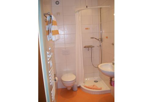 Borkum Ferienwohnung Deichterrasse - Bad