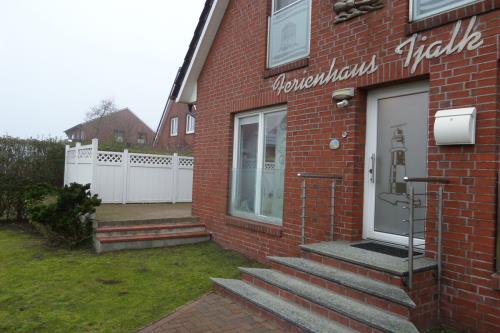 Borkum Ferienwohnung Haus Tjalk - EG - Wohnung 1 - Aussenansicht