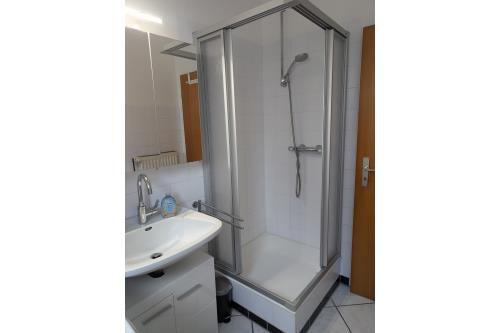 Borkum Ferienwohnung Borkum - Holling - Dusche