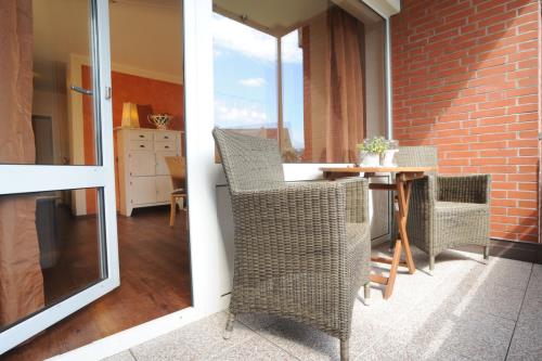 Borkum Ferienwohnung Meerzeit - Balkon mit Sitzecke