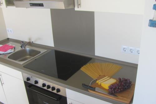 Borkum Ferienwohnung Peters Hus OG - platz genug zum kochen