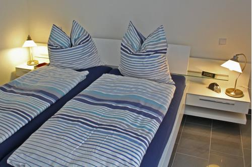 Borkum Ferienwohnung Piratenbraut - Schlafzimmer3