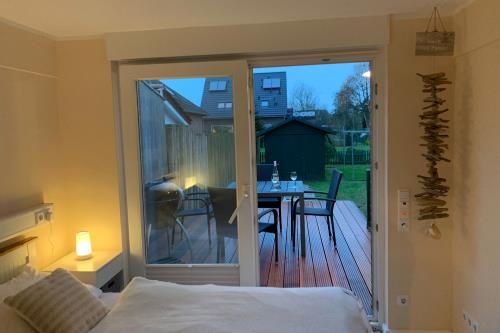 Borkum Ferienwohnung Südperle - Blick auf die Terrasse