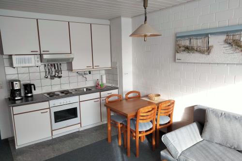Borkum Ferienwohnung Trautes Heim - Wohn/Essbereich
