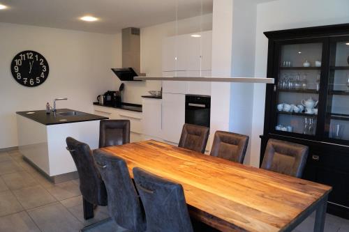 Borkum Ferienwohnung Wellenklang - Essplaz