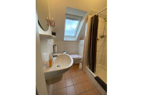 Borkum Ferienwohnungen Riegenhagen - OG - Bad