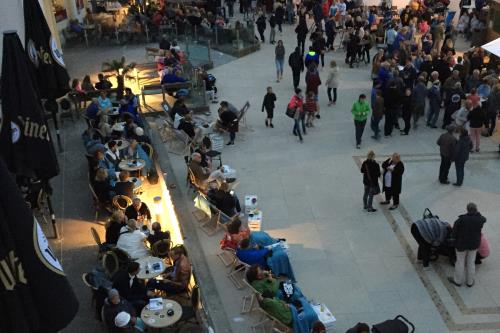 Borkum Ferienwohnung Haus Norderoog - Promenadenfest am Abend