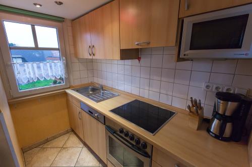 Borkum Ferienwohnung Haus Pop - FW Inselstern 70qm - 70qm Küche 