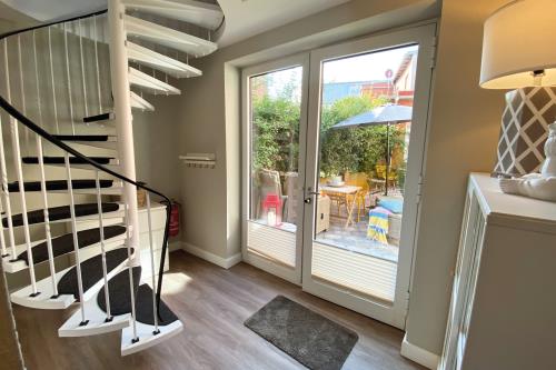 Borkum Ferienwohnung Haus Windröschen - App. 10 - Appartement 10 • Eingang Flur