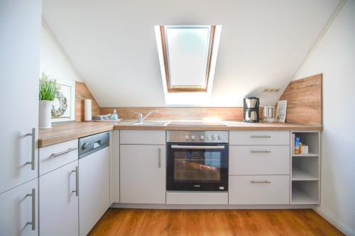 Borkum Ferienwohnung Hotel Windrose Ferienappartements - Seehund - Berg Hotel Windrose Seehund Kueche