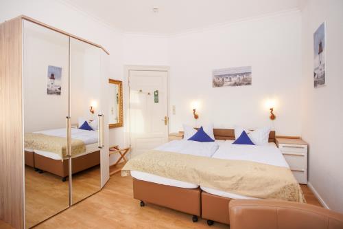 Borkum Hotel Windrose - DZ groß/deluexe 11 - 2022 12 Hotel Windrose 1009