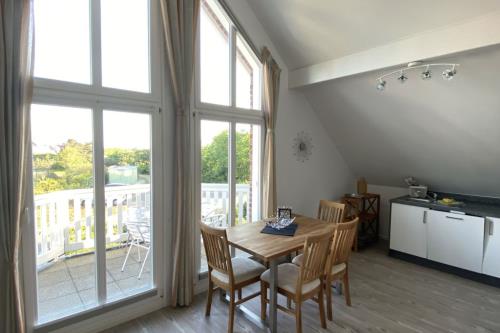 Borkum Ferienwohnung Top Lounge Borkum - Top Lounge II - Panorama Fenster mit Blick Richtung Meer