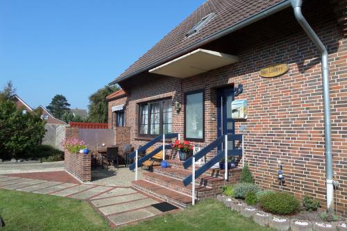 Borkum Ferienwohnung Haus Lübbers - Aussenansicht/Terrasse