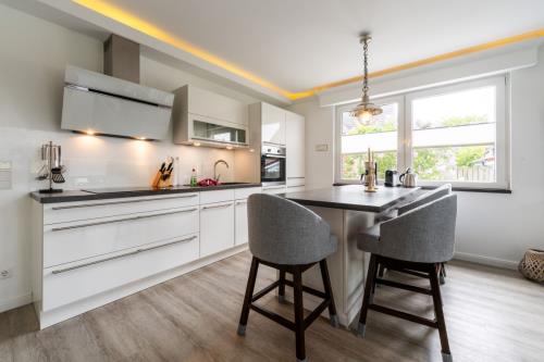 Borkum Ferienwohnung Hochseekoje - Essbereich