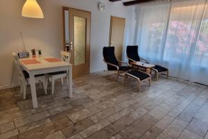Ferienwohnung RosenRot am Meer 1