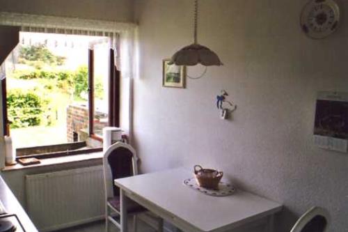 Borkum Ferienwohnungen Unterm Reetdach - Wohnung 3 - 3 K 1