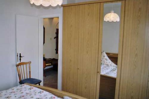 Borkum Ferienwohnungen Unterm Reetdach - Wohnung 3 - 3 SZ 2