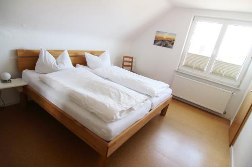 Borkum Ferienwohnungen Haus Rena - Wohnung 2 Meerblick - Ausstattung 4