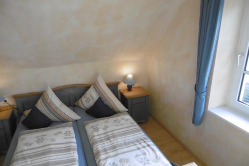 Langeoog Ferienwohnung Appartementhaus Birkenhof - B/202 - App B Schlafzimmer