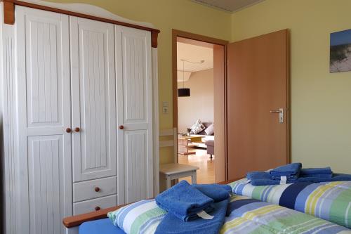 Langeoog Ferienwohnung Ferienhaus Katja und Ralf Heimes - 2 - Schlafen Eltern OG