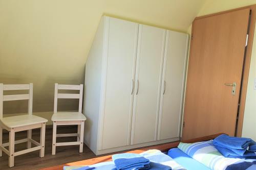 Langeoog Ferienwohnung Ferienhaus Katja und Ralf Heimes - 2 - Schlafen Eltern DG