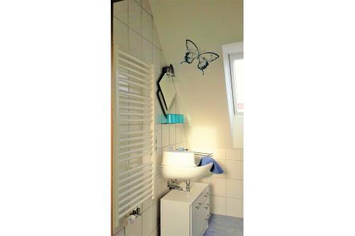 Langeoog Ferienwohnung Ferienhaus Katja und Ralf Heimes - 2 - Bad DG