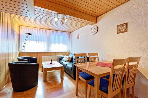 Langeoog Ferienwohnung Habbos Hus - Een - Wohnung „Een“ - Wohnzimmer