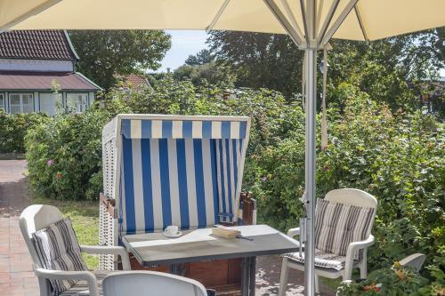 Langeoog Ferienwohnung Haus Kettelhack - K 1 - Kettelhack Terrasse DFF9649