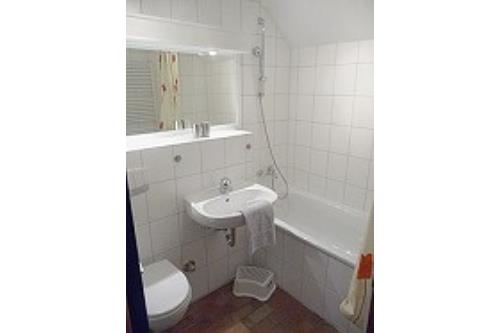 Langeoog Ferienwohnung Haus Kettelhack - K F - Bad