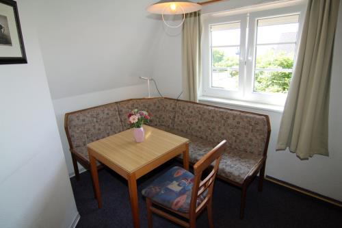 Langeoog Ferienwohnung Haus Bergschlößchen - 4 - e4 20230615 2739[1]