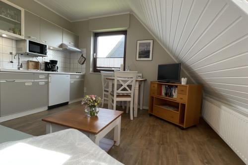 Langeoog Ferienwohnung Haus Hofer - Links - FullSizeRender