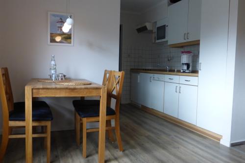 Langeoog Ferienwohnung Haus Janssen - 3 - Essen