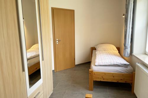 Langeoog Ferienwohnung Haus Krasniqi - 3 - Schlafzimmer 2