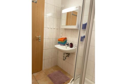 Langeoog Ferienwohnung Haus Krasniqi II - FW 2 - Badezimmer