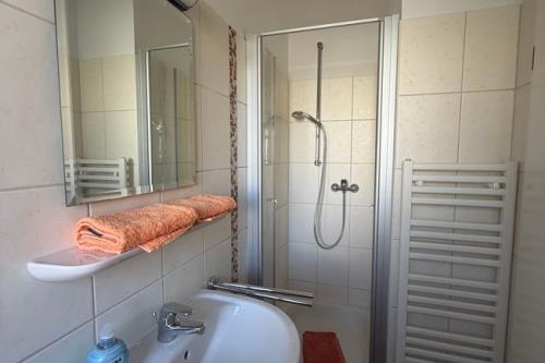 Langeoog Ferienhaus Haus Seelust - 1 - Loog EG Bad