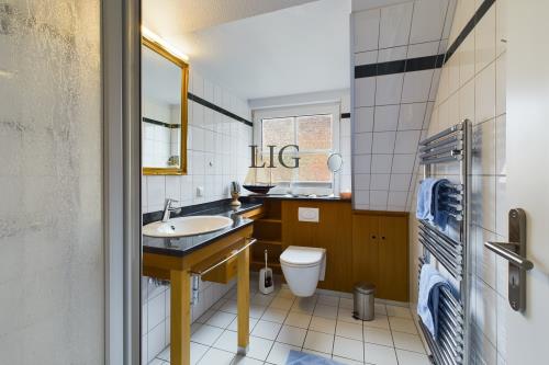 Langeoog Ferienwohnung Inselliebe - CAM04236G0 PR0007 STILL006   5