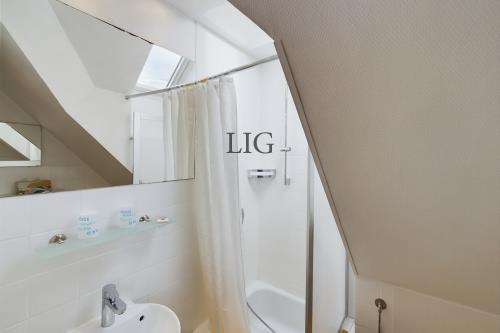 Langeoog Ferienwohnung Kajüte No. 3 - Otto-Leuß Weg - Badezimmer