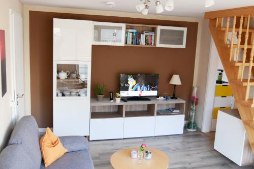 Langeoog Ferienwohnung Kajüte No. 8 - Polderweg - Kajüte No8 - Wohnzimmer
