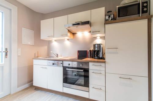 Langeoog Ferienwohnung Vermietung am Meer – Langeooger Viermaster - Rotes Segel - Ausstattung 4