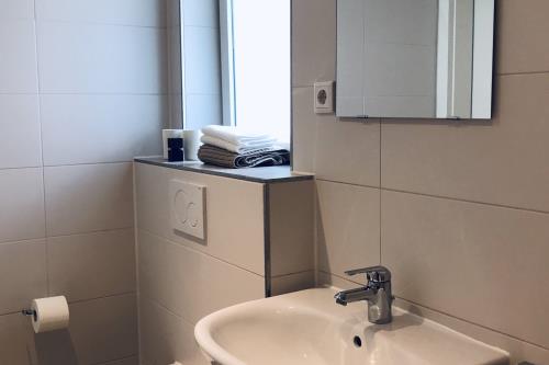 Langeoog MARTHA&#39;s HUUS - Ferienwohnung 2 - Badezimmer