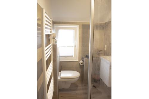 Langeoog Ferienwohnung Mooi Leev - Badezimmer